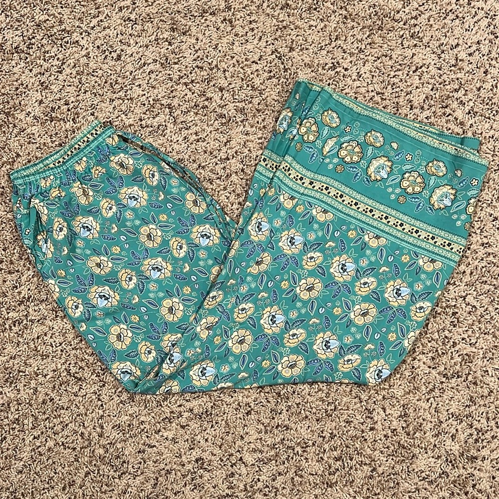 Size XL teal with cream flowers palazzo pants with pockets